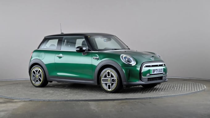 2022 Mini Hatch