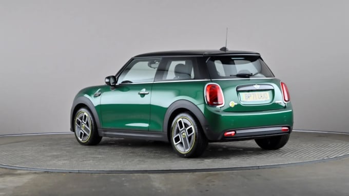 2022 Mini Hatch