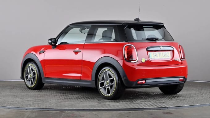 2021 Mini Hatch