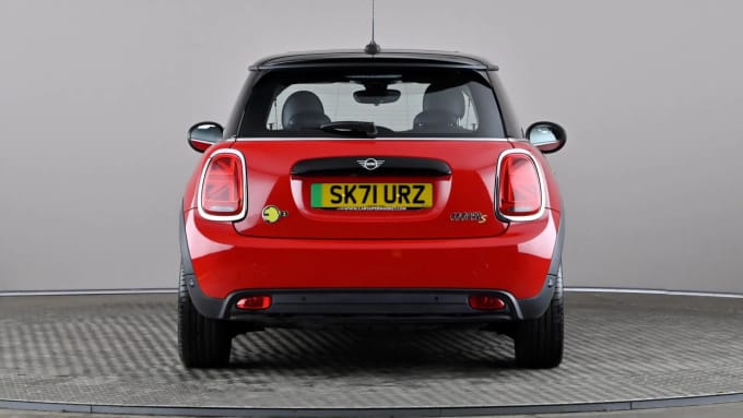 2021 Mini Hatch