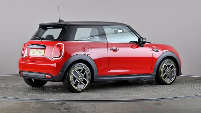 2021 Mini Hatch