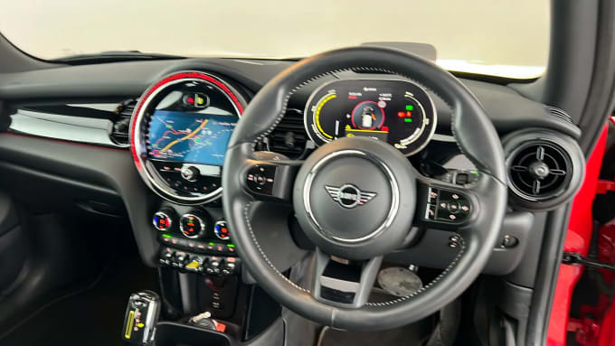 2021 Mini Hatch