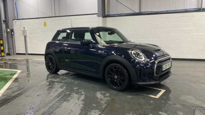 2021 Mini Hatch