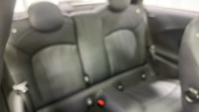 2021 Mini Hatch