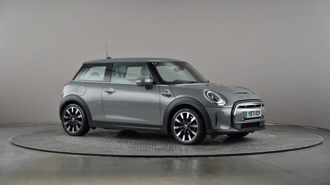 2022 Mini Hatch