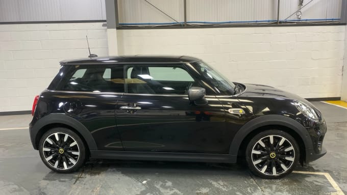 2020 Mini Hatch