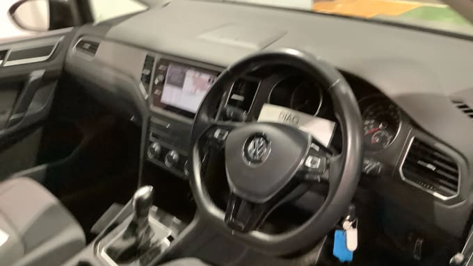 2019 Volkswagen Golf Sv