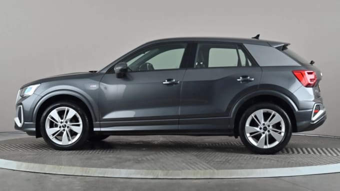 2022 Audi Q2