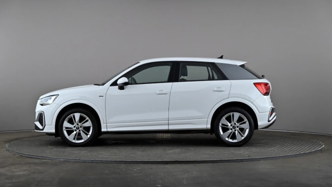 2021 Audi Q2