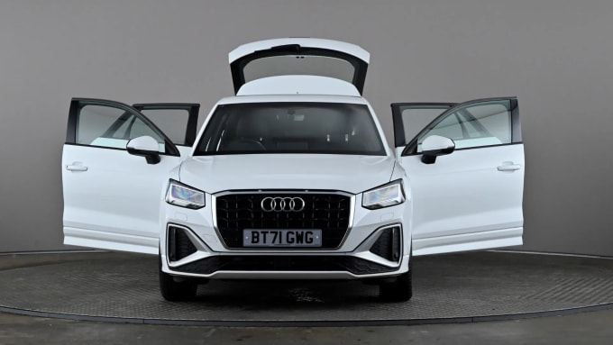 2021 Audi Q2