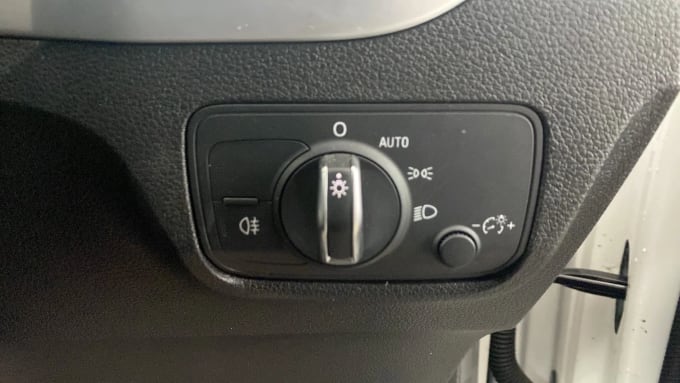 2021 Audi Q2