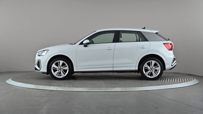 2021 Audi Q2