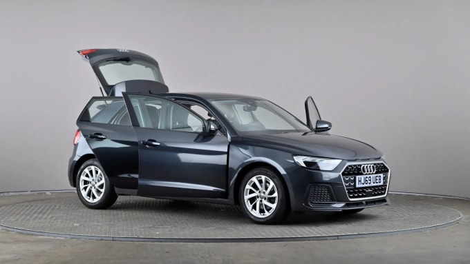 2019 Audi A1
