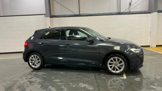 2019 Audi A1
