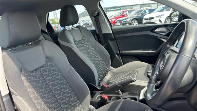 2019 Audi A1