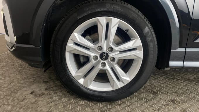 2022 Audi Q2
