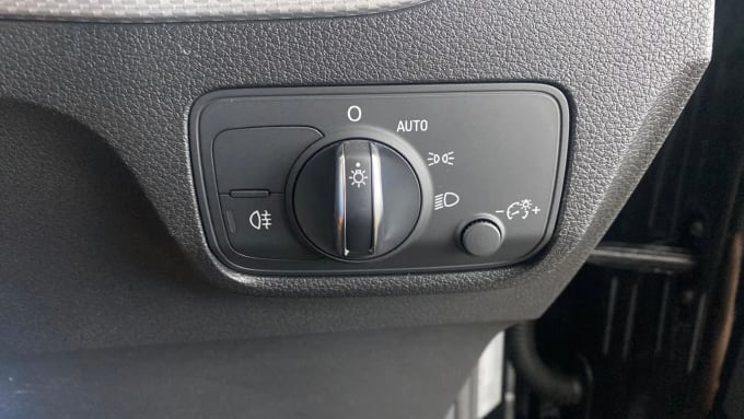 2022 Audi Q2