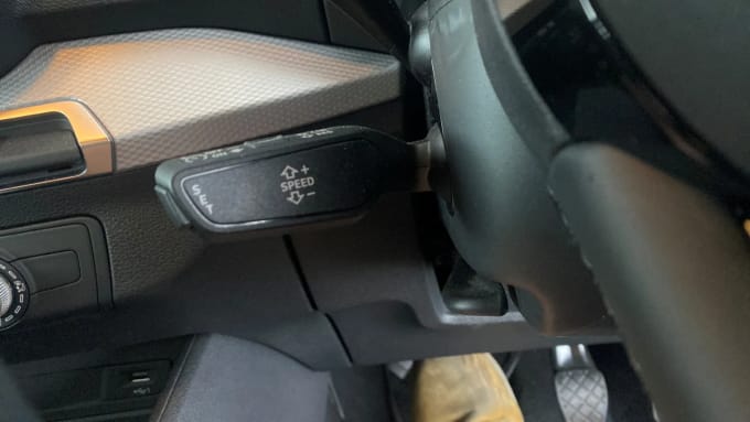 2022 Audi Q2