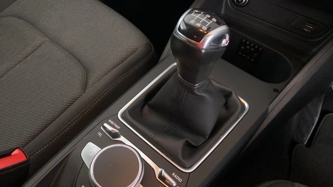 2022 Audi Q2
