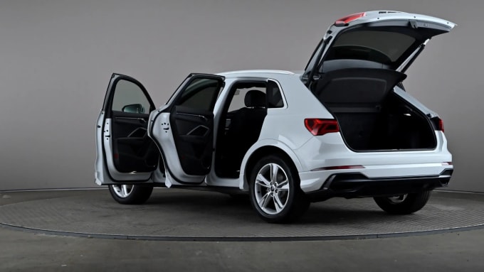 2021 Audi Q3