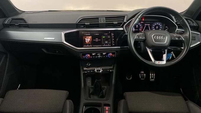 2021 Audi Q3