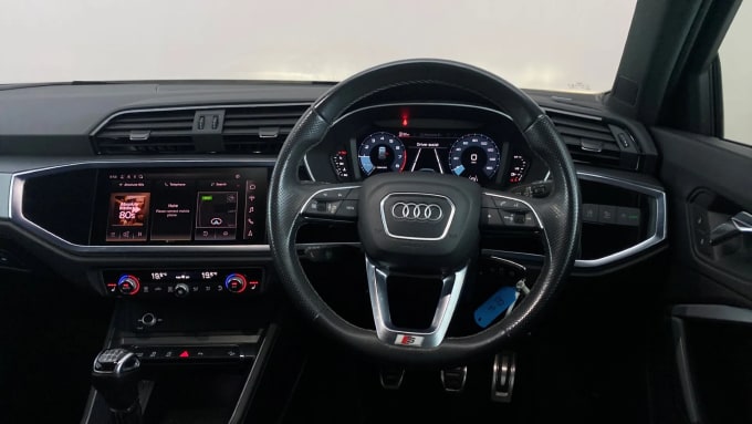 2021 Audi Q3