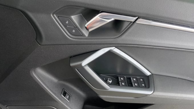 2021 Audi Q3