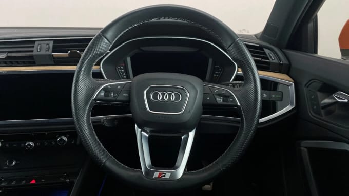 2021 Audi Q3