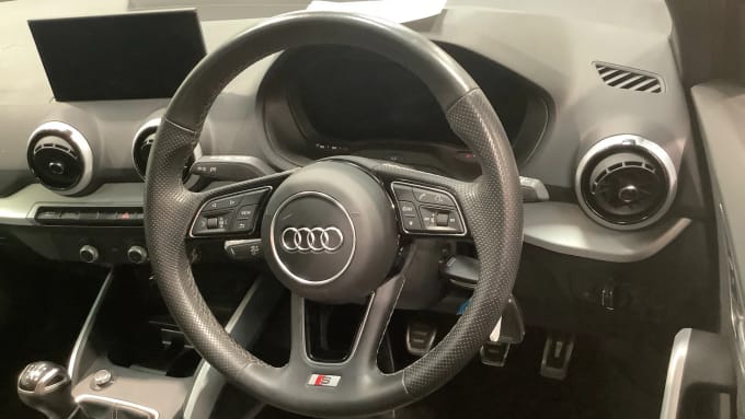 2022 Audi Q2