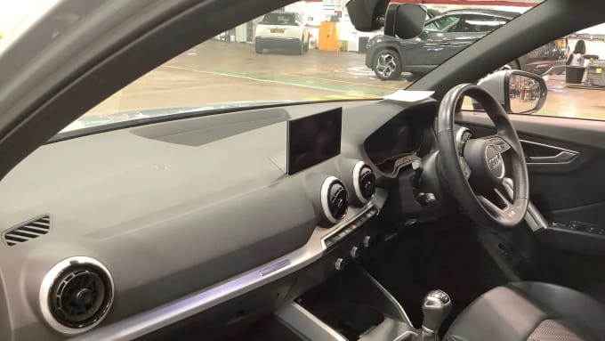 2022 Audi Q2