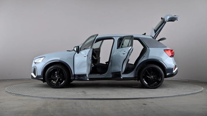 2022 Audi Q2