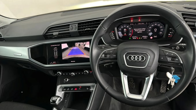 2022 Audi Q3