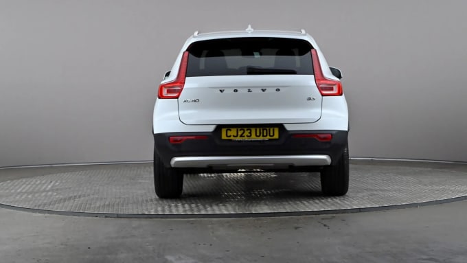 2023 Volvo Xc40