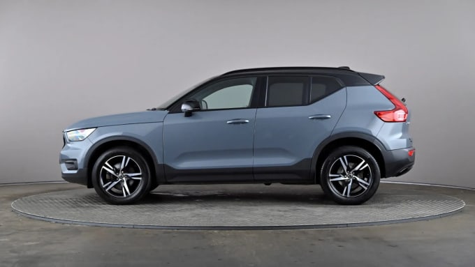 2021 Volvo Xc40