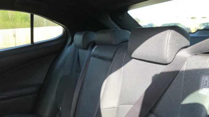 2022 Lexus Ux