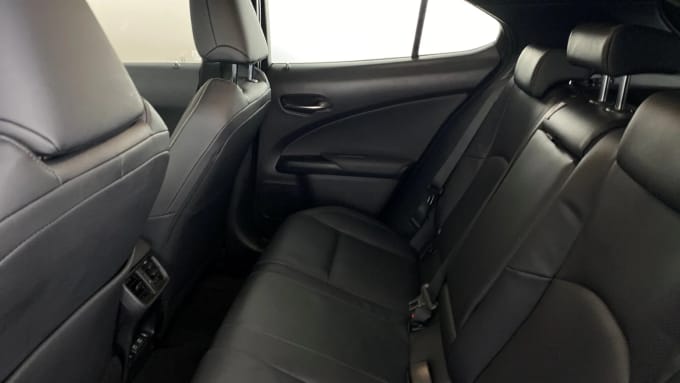 2021 Lexus Ux