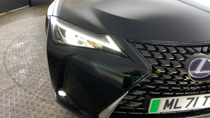 2021 Lexus Ux