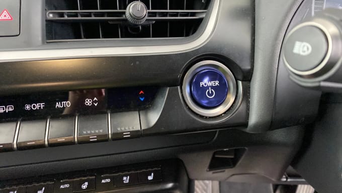 2021 Lexus Ux