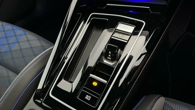2023 Volkswagen Golf
