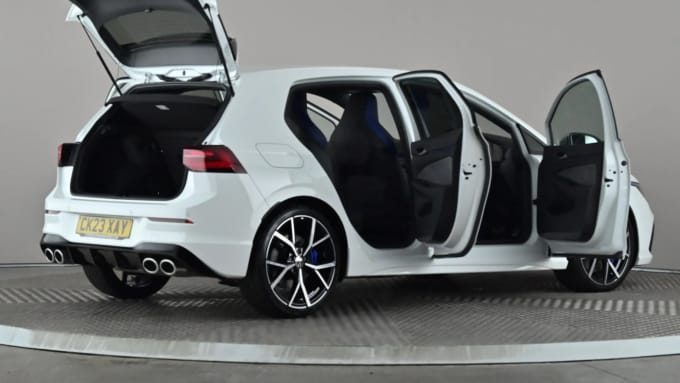 2023 Volkswagen Golf