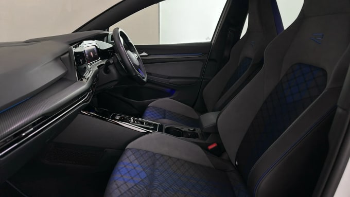 2023 Volkswagen Golf