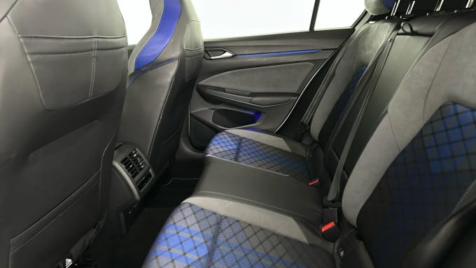 2023 Volkswagen Golf