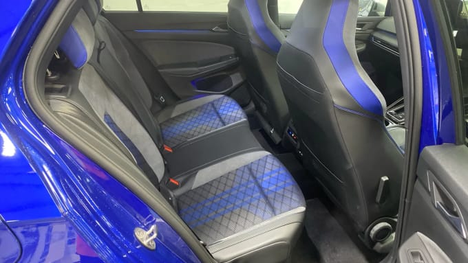 2024 Volkswagen Golf