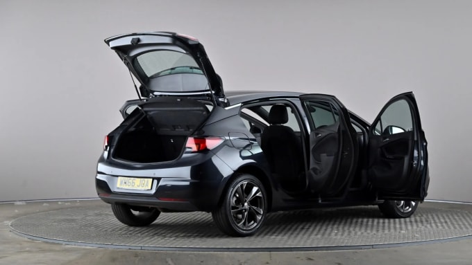 2016 Vauxhall Astra