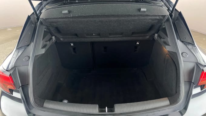 2016 Vauxhall Astra