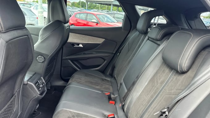 2021 Peugeot 3008