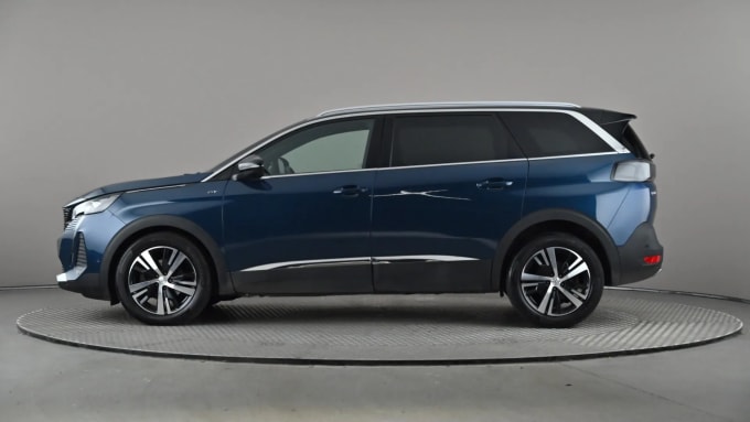 2021 Peugeot 5008