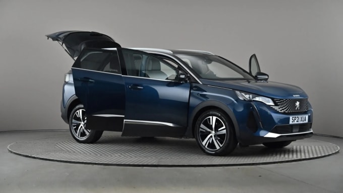 2021 Peugeot 5008