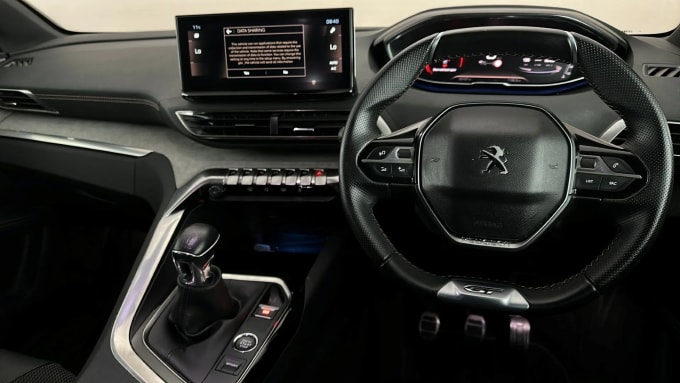 2022 Peugeot 5008