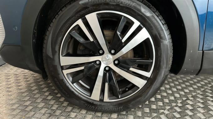 2022 Peugeot 5008